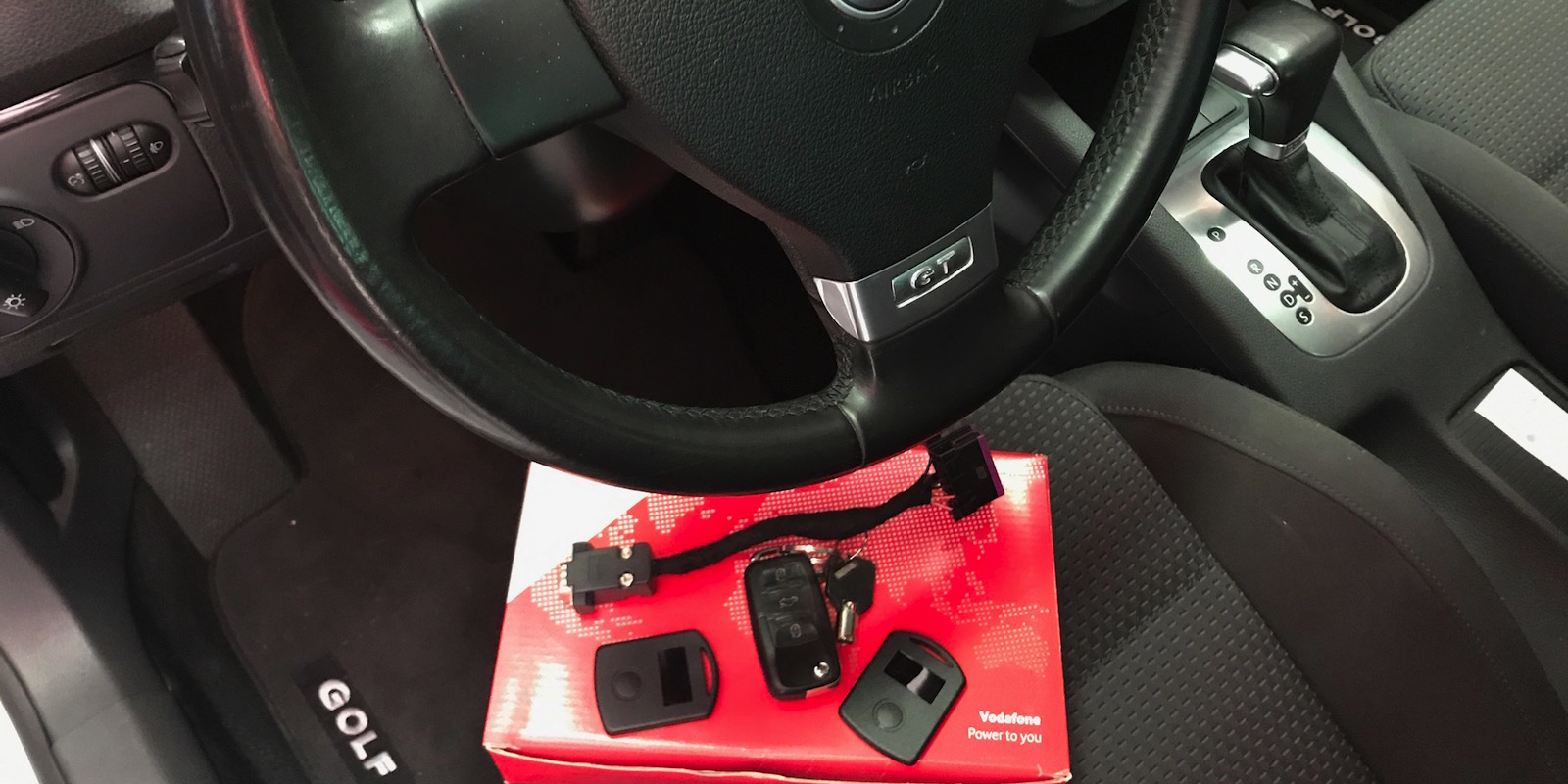 VW Golf V Sistema de Seguirdad Alarma, Tarjeta Antiarranque y OBD