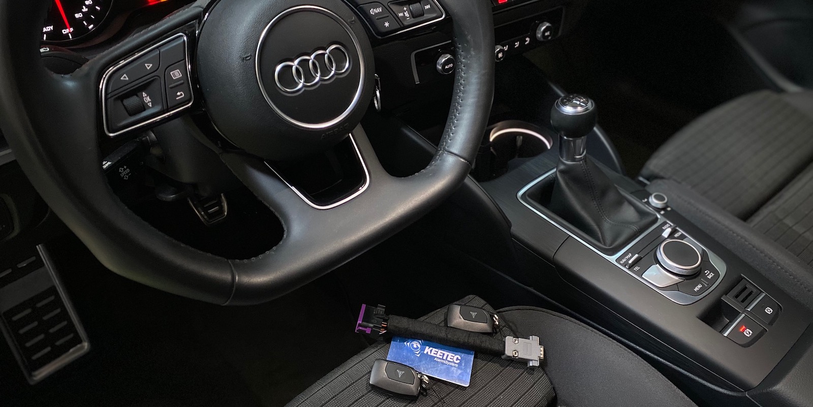 Audi A3 Sistema Antiarranque de Mandos de Proximidad y OBD