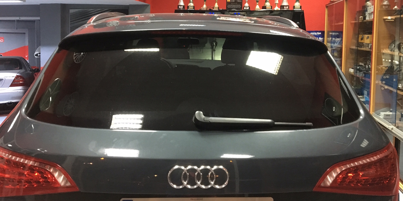Audi Q5 ( Sistema AMI ( Audi Music Interface ) USB , iPod y iPhone )