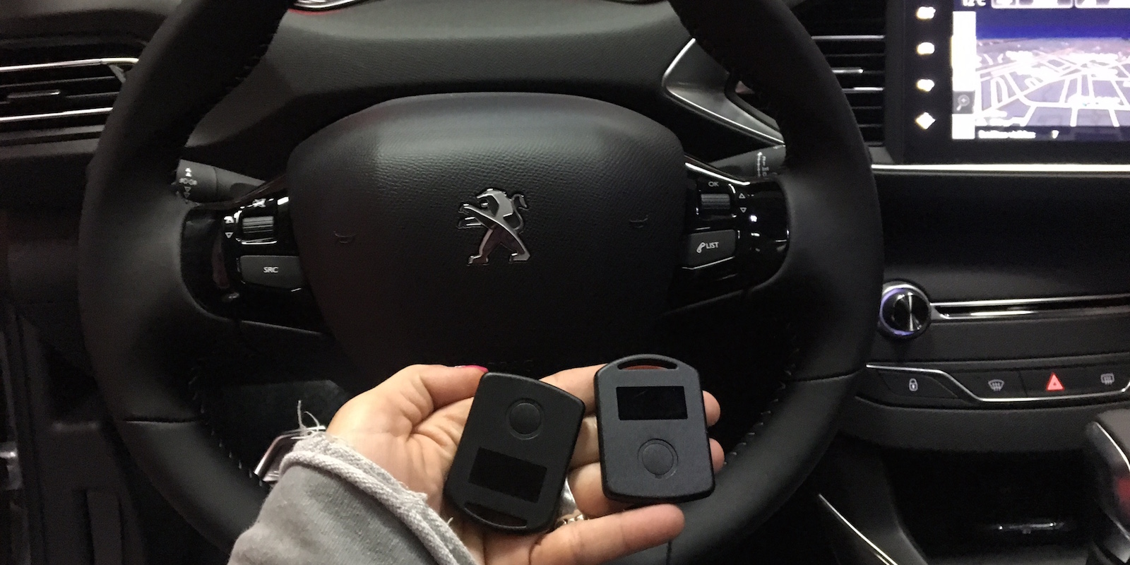 Peugeot 308 ( Sistema de Seguridad ; Alarma Cobra y Tarjetas Electronicas Antiarranque