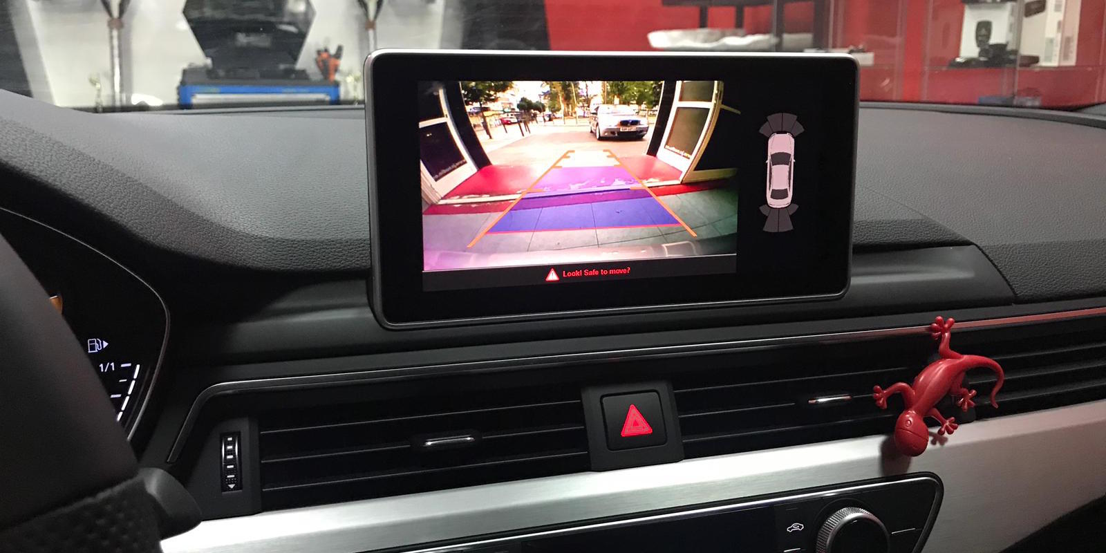 Audi A5 Sensores de Parking Delanteros, Cámara Trasera y Sensor ángulo muerto