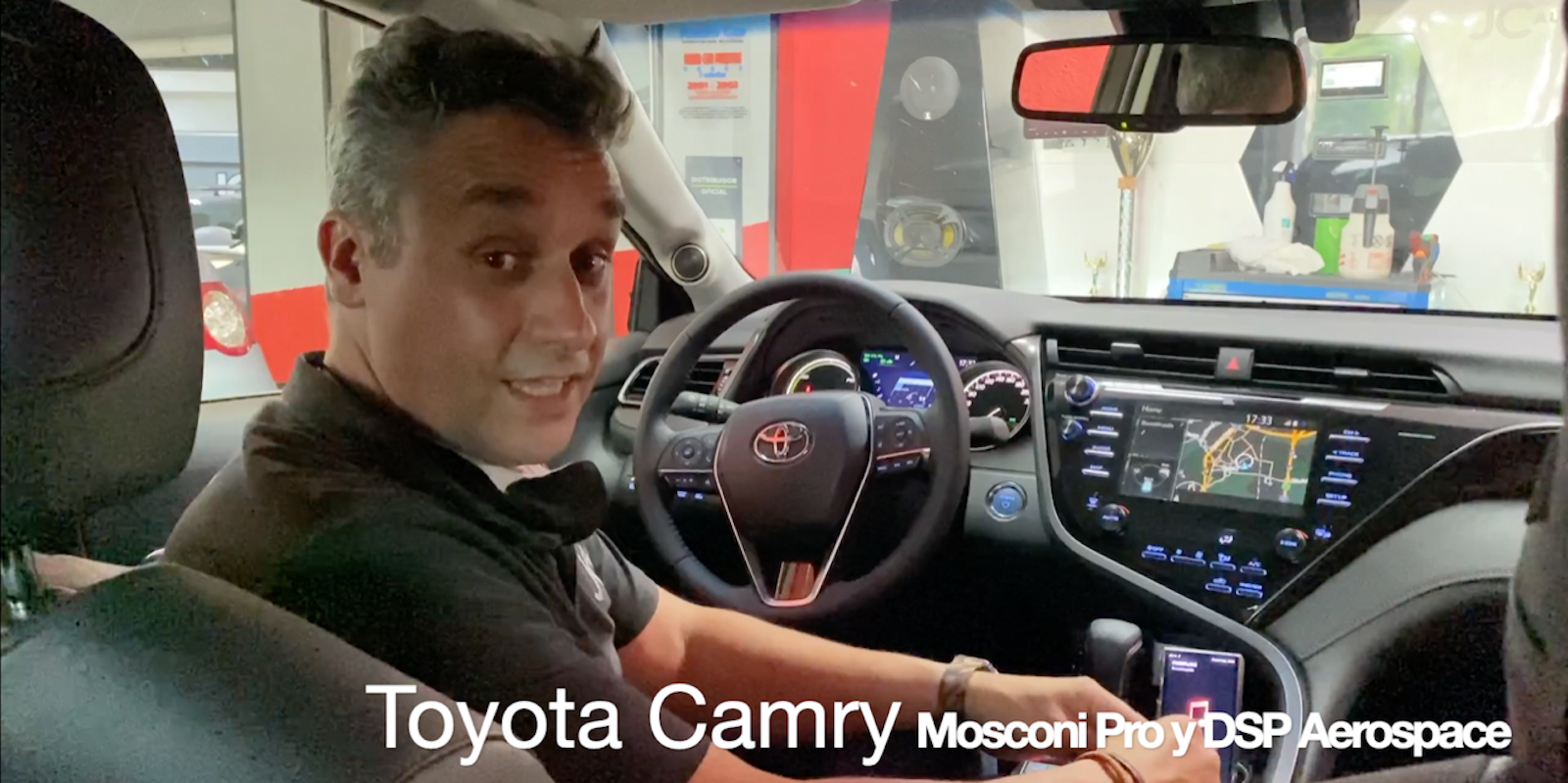 Toyota Camry: Mosconi Pro y DSP Aerospace